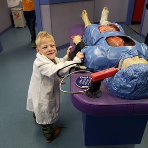 Meet your Posher, Karry